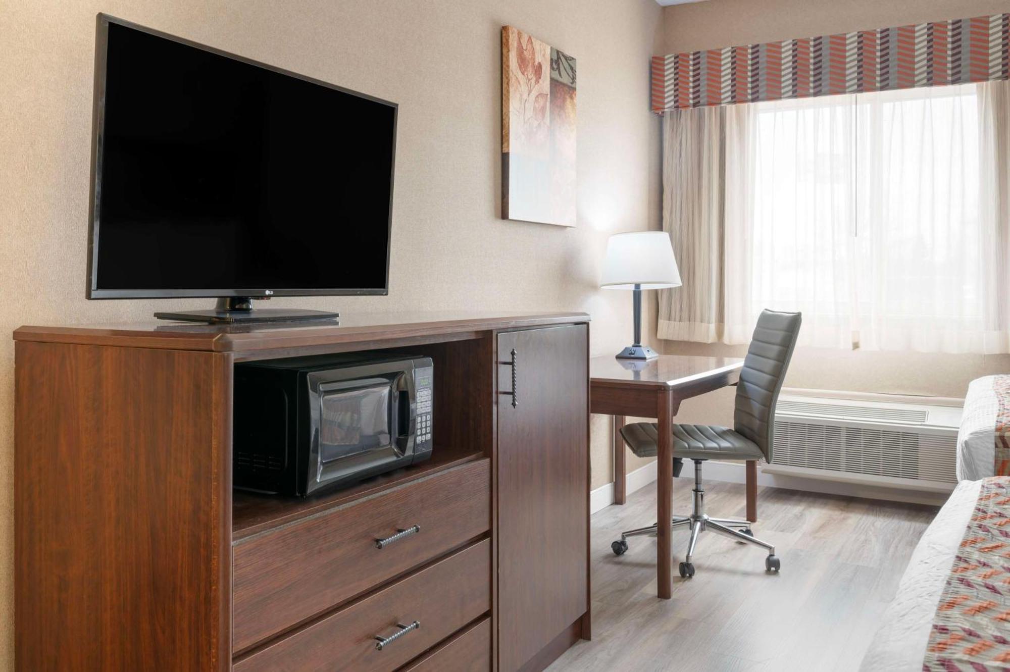 Best Western Circus City Inn Peru Экстерьер фото