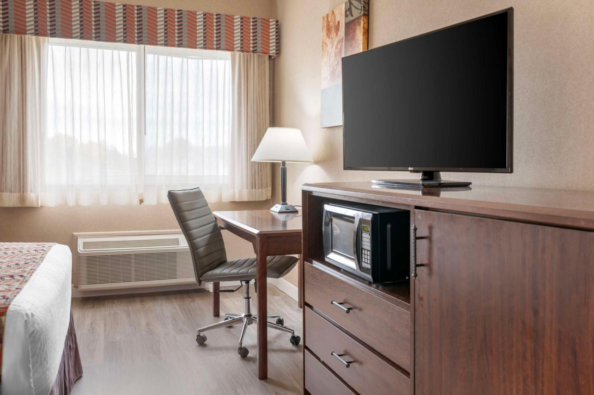 Best Western Circus City Inn Peru Экстерьер фото