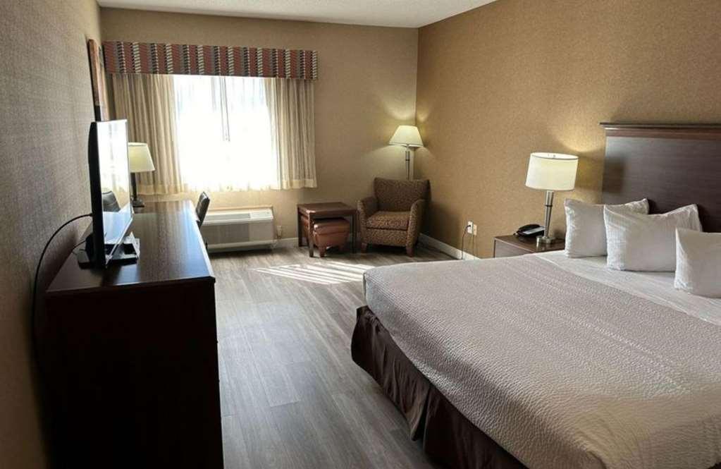 Best Western Circus City Inn Peru Номер фото