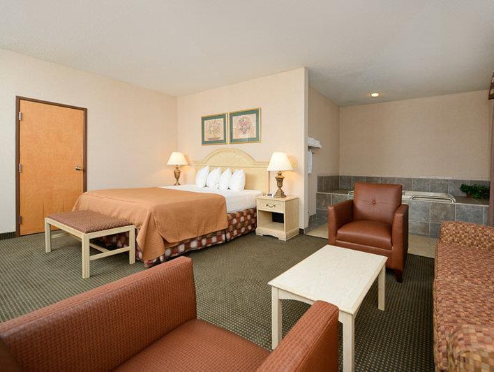 Best Western Circus City Inn Peru Экстерьер фото