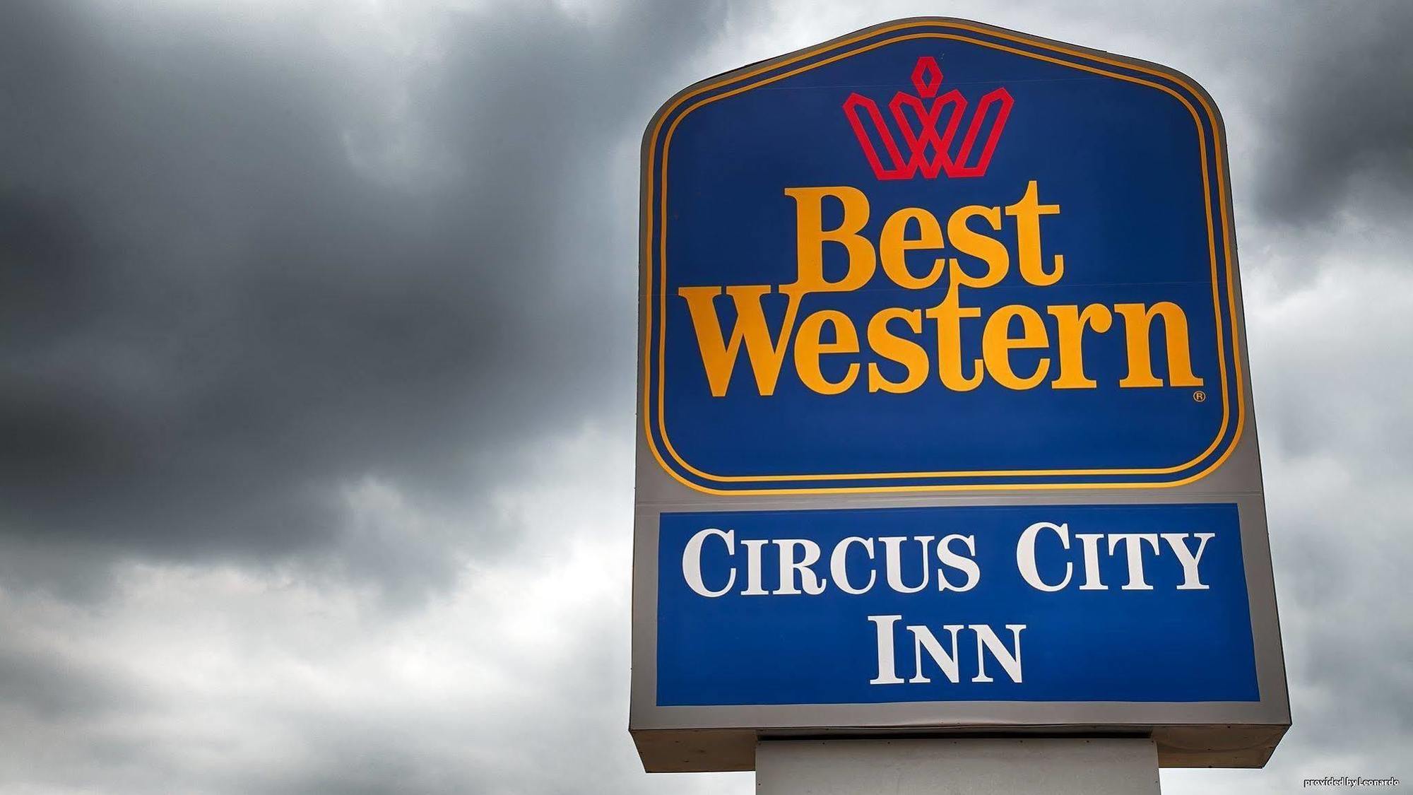 Best Western Circus City Inn Peru Экстерьер фото